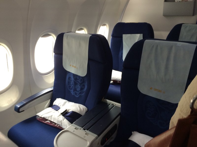 Самолёт Боинг 737-500 схема салона