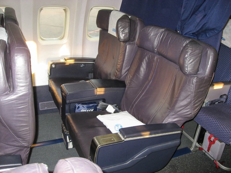 VP-BXO Boeing 737-500