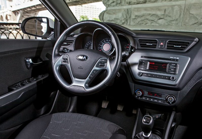 Kia Rio Luxe 1.6 2013