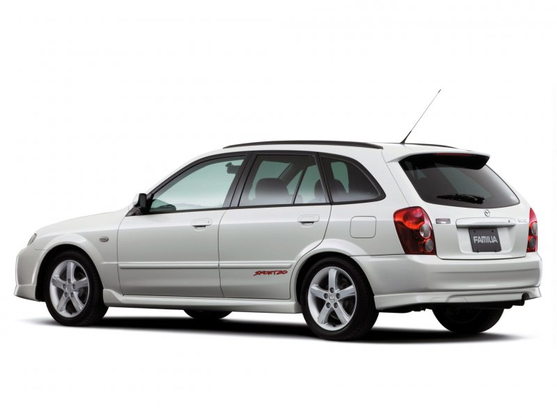 Mazda familia Wagon 2002