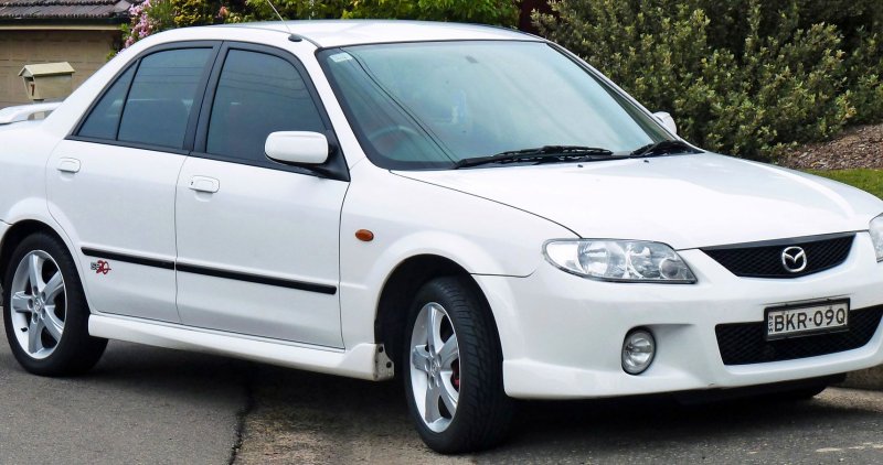 Mazda familia