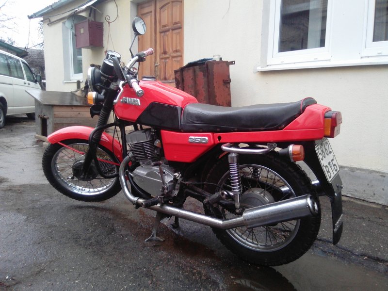 Jawa 638 000