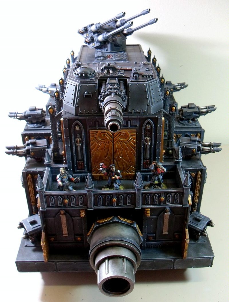 Танк Левиафан Warhammer 40000