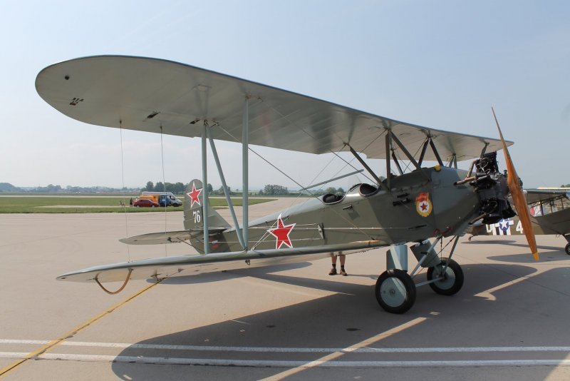 Поликарпов по-2