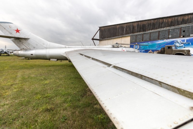 Геофизика самолет м-17