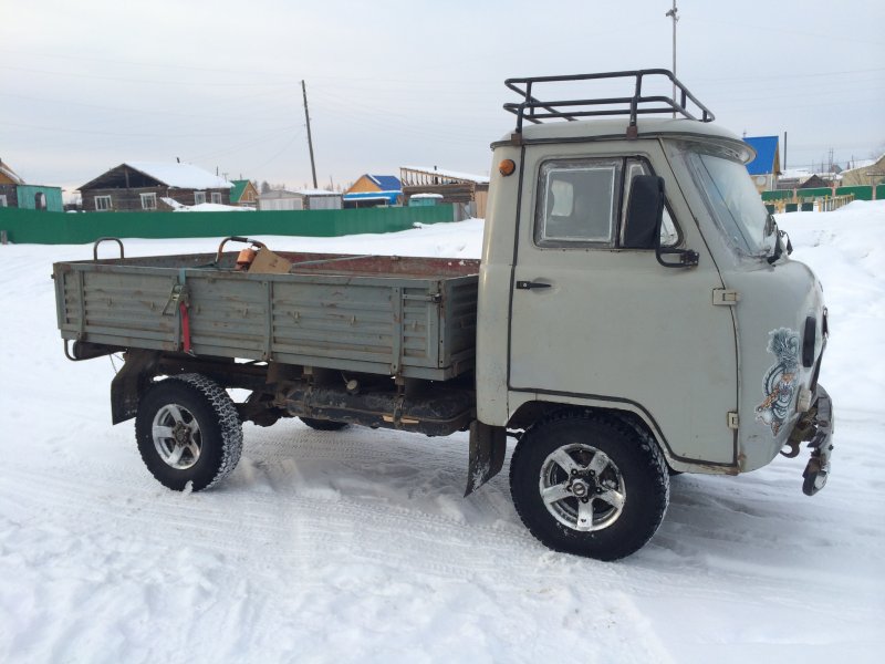 УАЗ 3033 бортовой