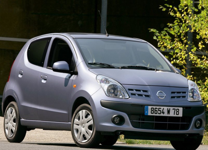 Nissan Pixo 1 поколение хетчбэк