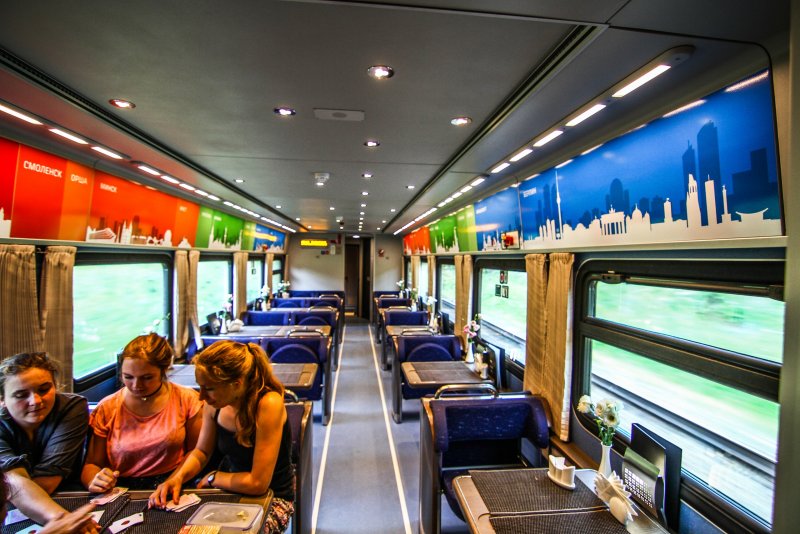 Проводники поезда Стриж