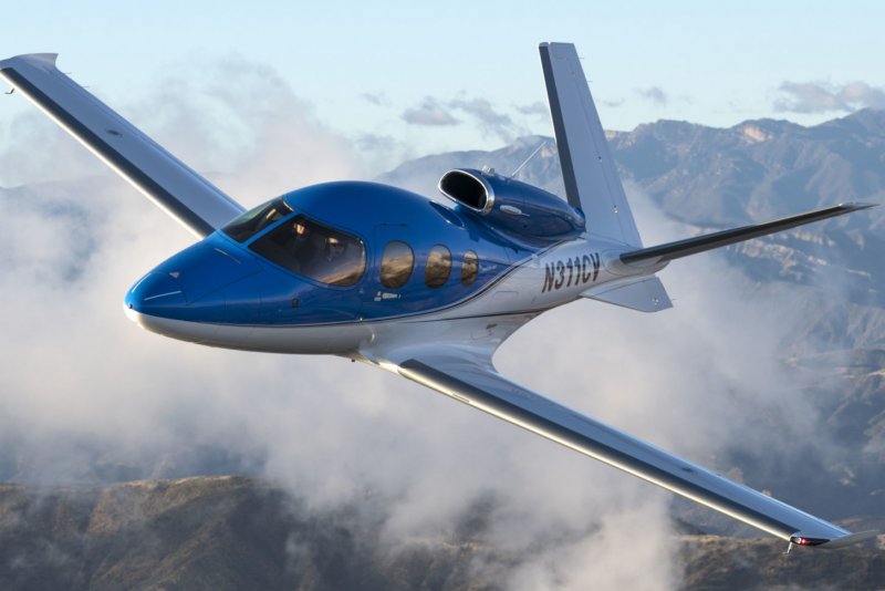 Cirrus Jet sf50