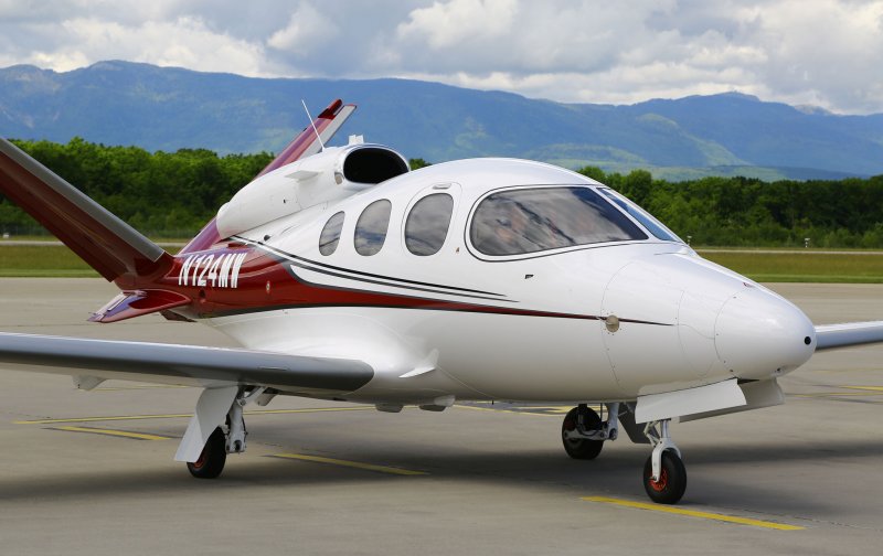Vision Jet Cirrus aircraft