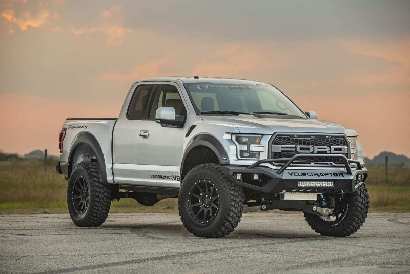 Ford f-150 Raptor Velociraptor