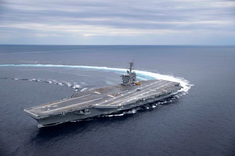USS Abraham Lincoln CVN-72
