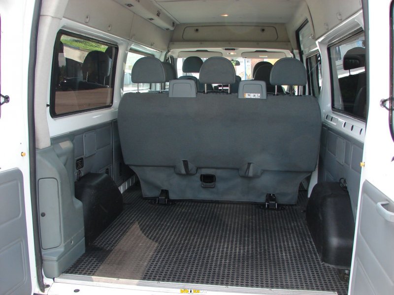 Ford Transit Kombi 8+1 салон