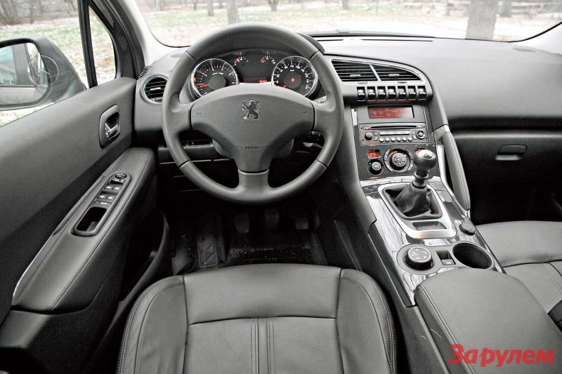 Пежо 3008 салон