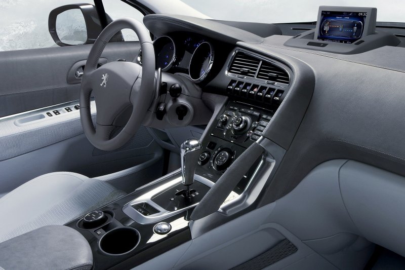 Пежо 3008 трансформация салона