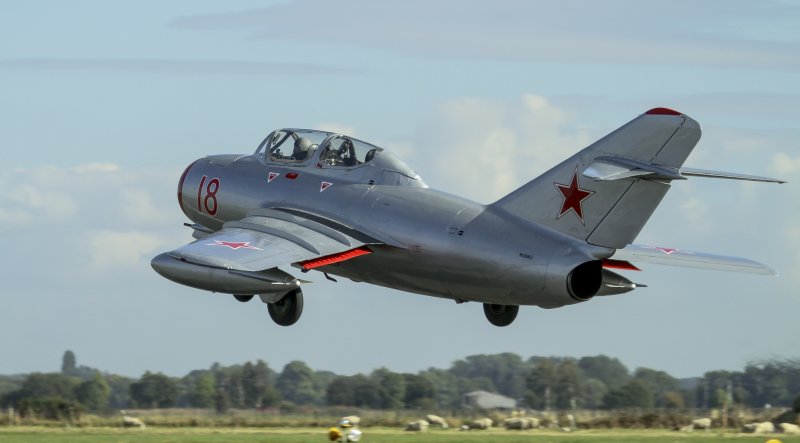 Самолёт миг-15
