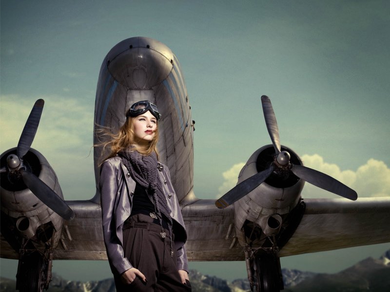 Женщина Авиатор