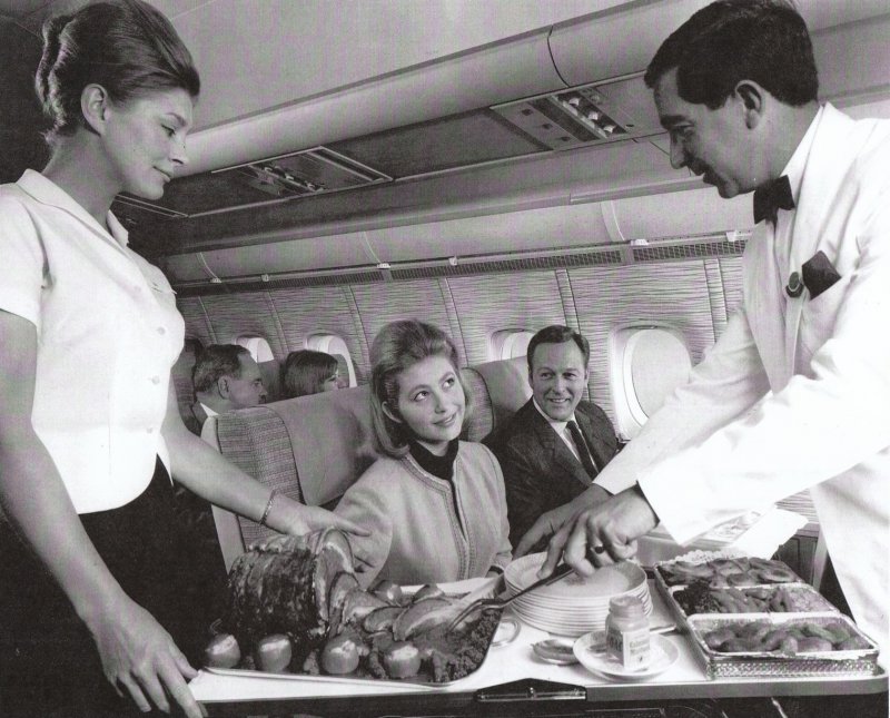 Салон самолета 50-х годов