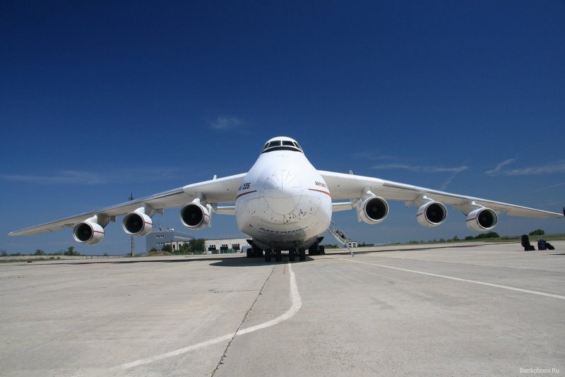 АН-225 «Мрия» 1988