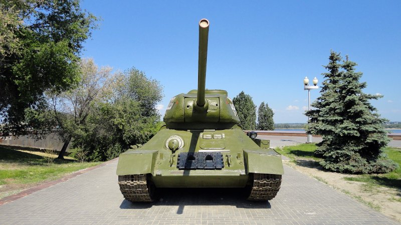 Танк т 34 85 спереди