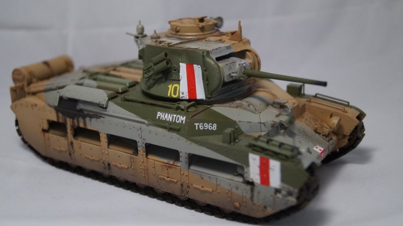 Покрас миниатюры английского танка Матильда 1/100