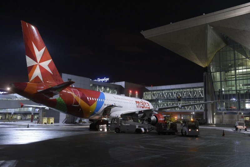 Республика Мальта аэропорт