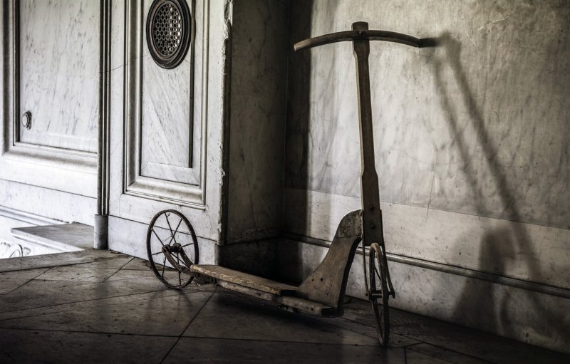 Электросамокат Boosted Rev