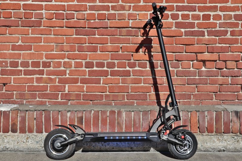 Трюки на самокате