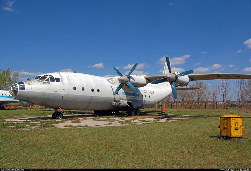 АН-12 Кольцово