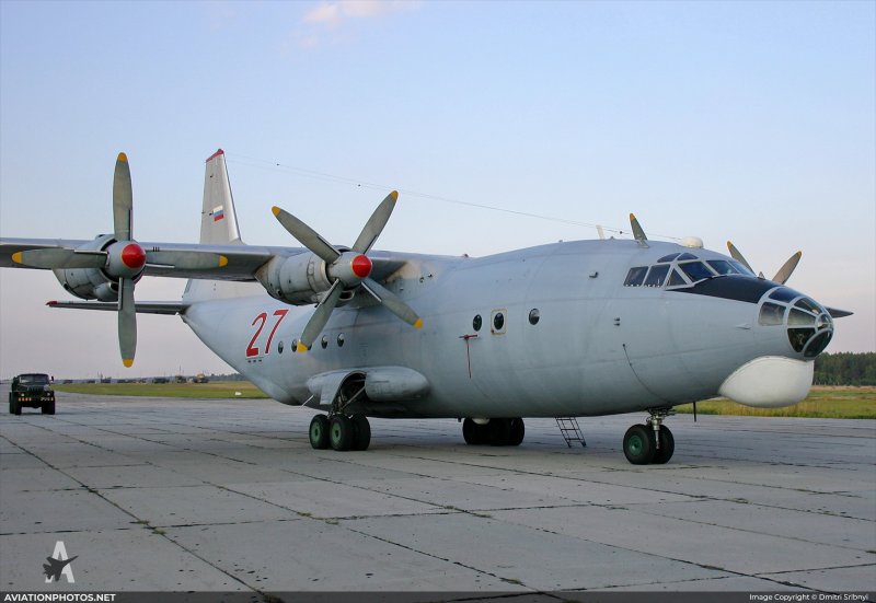 АН 12 Полярные авиалинии