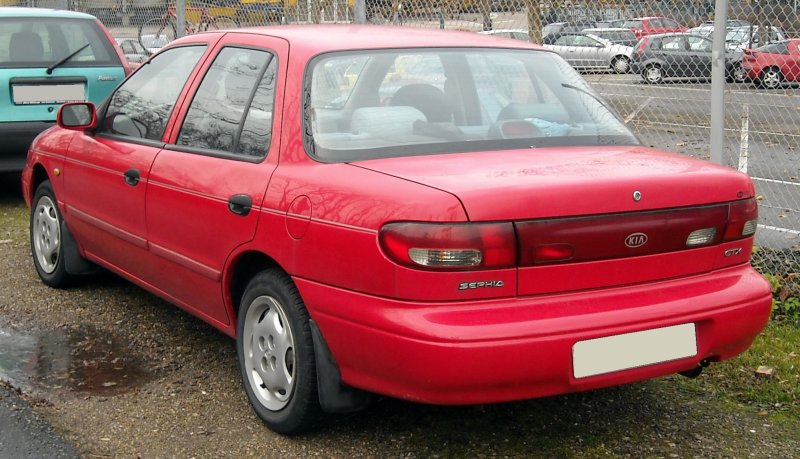 Кия Сефия 1997
