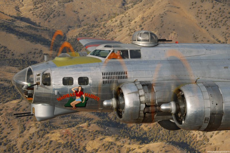 Роберт Джексон: "в-17". Летающая крепость the b-17 Flying Fortress