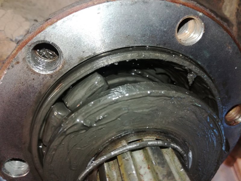 Хвостовик переднего моста УАЗ 22069