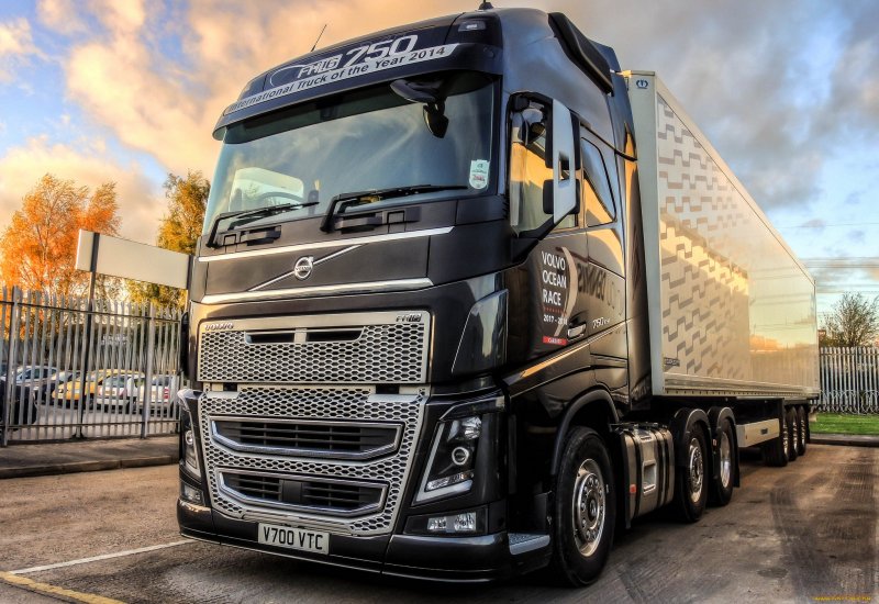 Новый грузовик Вольво