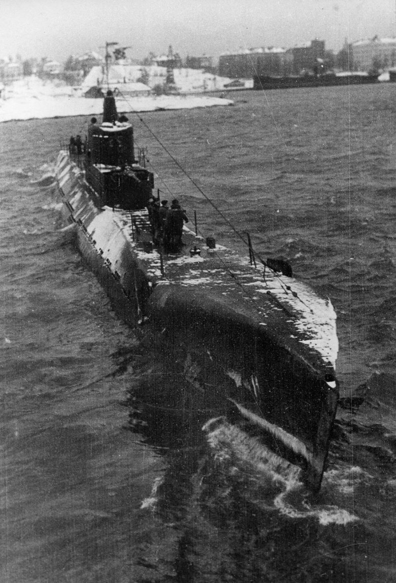 Советская подводная лодка ВОВ