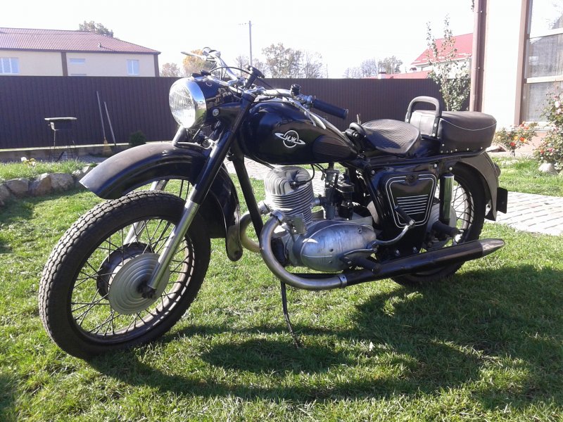 Мотоцикл ИЖ Планета 56