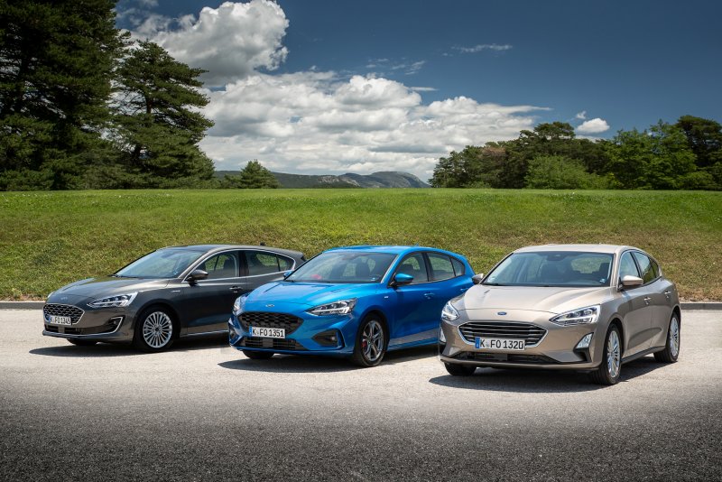 Много машин