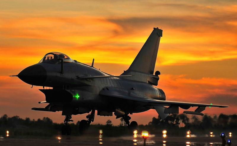 J-16 истребитель Китай