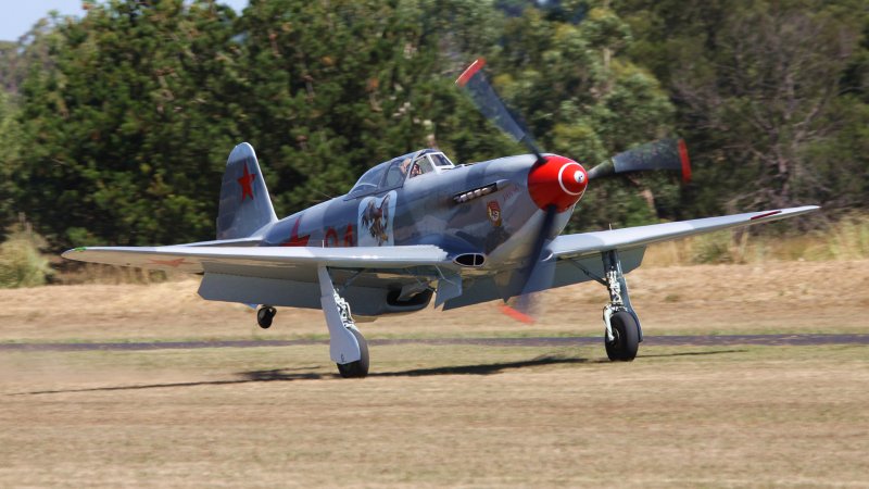 Як-9т истребитель