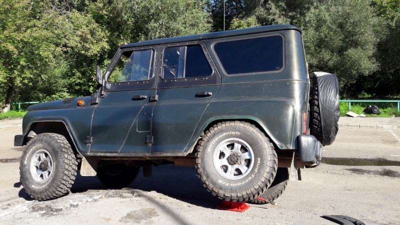 УАЗ Хантер на 33 колесах