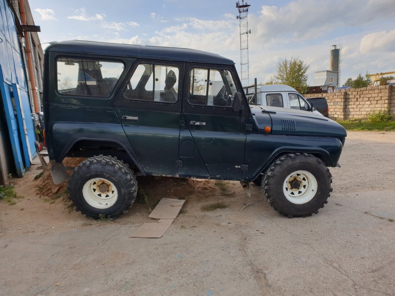 УАЗ Хантер на 31 колесах