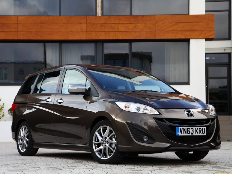 Mazda5 компактвэн