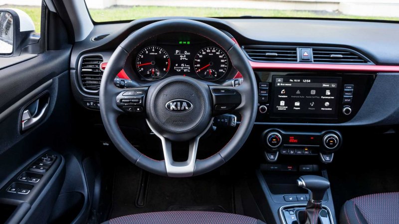 Kia Rio 4 салон