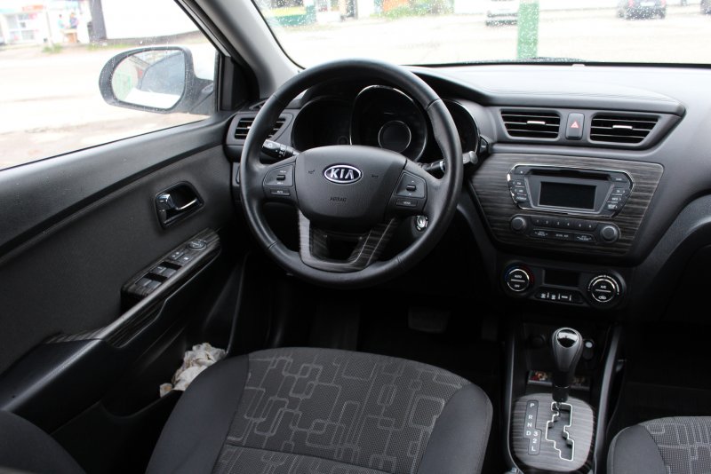Kia Rio 2013 салон