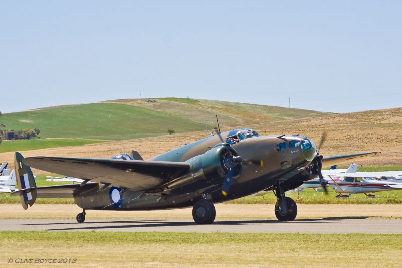 Самолет Хадсон фото