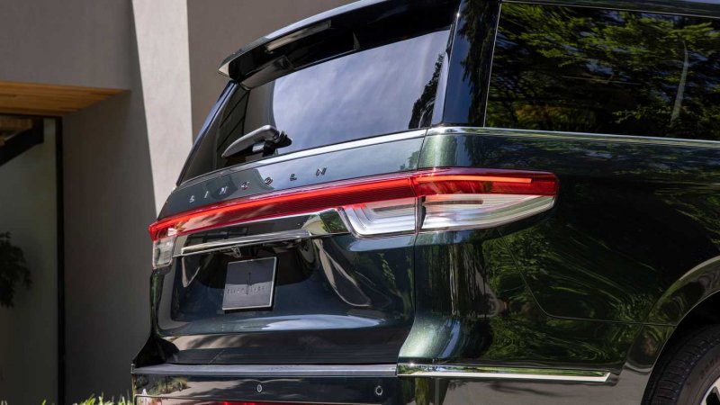 Линкольн навигатор 2021