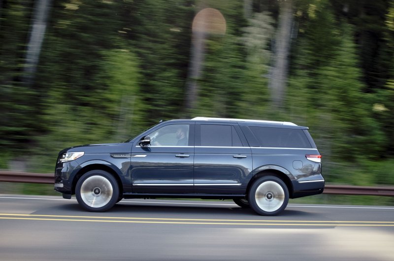 Lincoln Navigator 2022