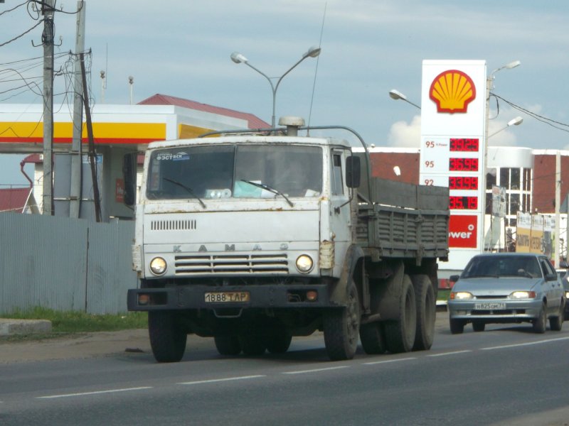 КАМАЗ 53212