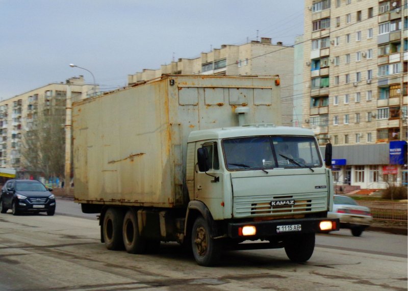 КАМАЗ 53212 тягач