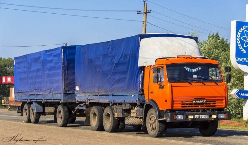 КАМАЗ 5320 военный